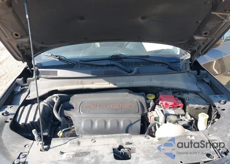 2021 Jeep Compass Latitude 4X4 из США, поврежденный, VIN 3C4NJDBBXMT598986